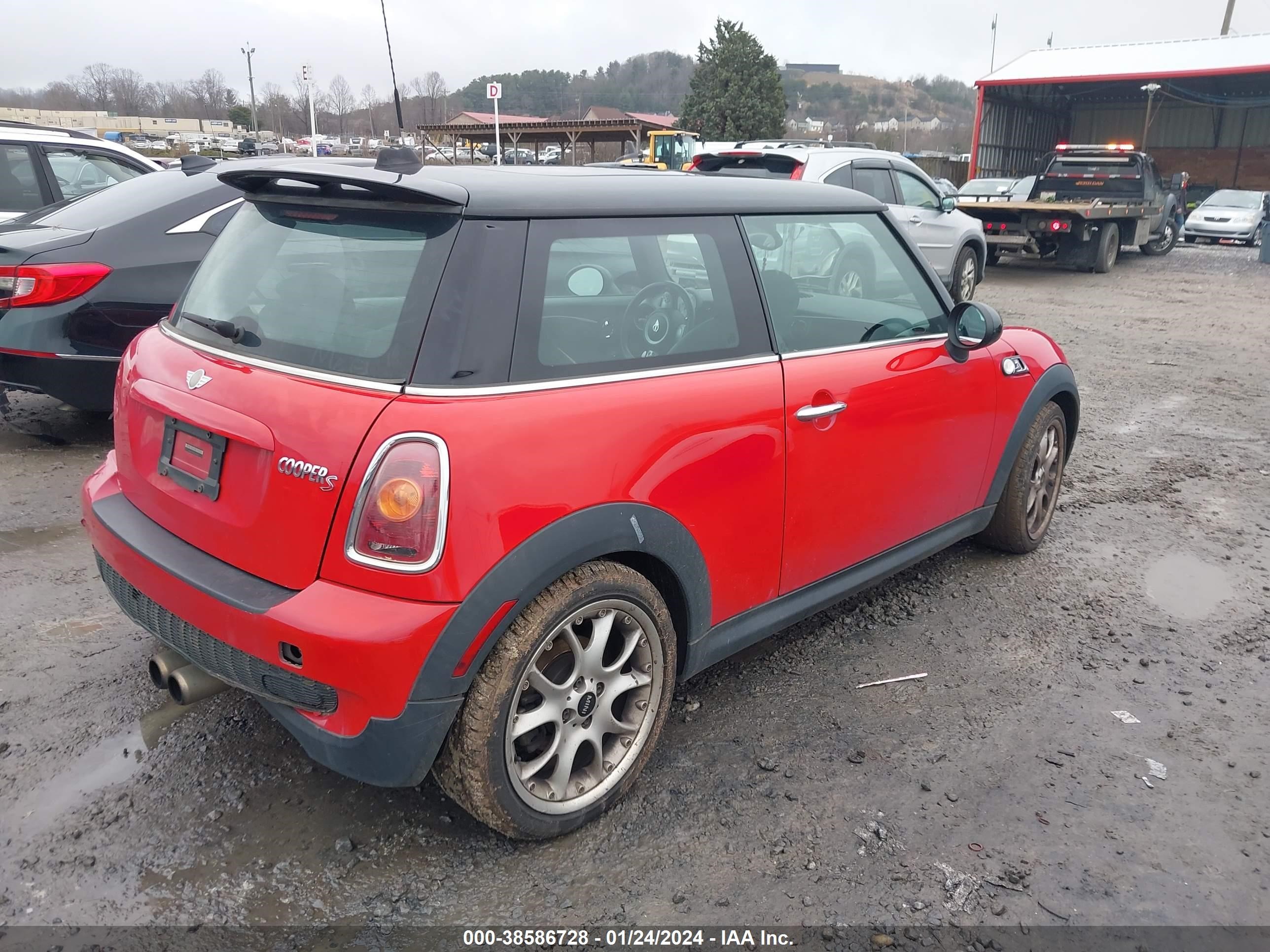 Photo 3 VIN: WMWMF73587TL88407 - MINI COOPER 