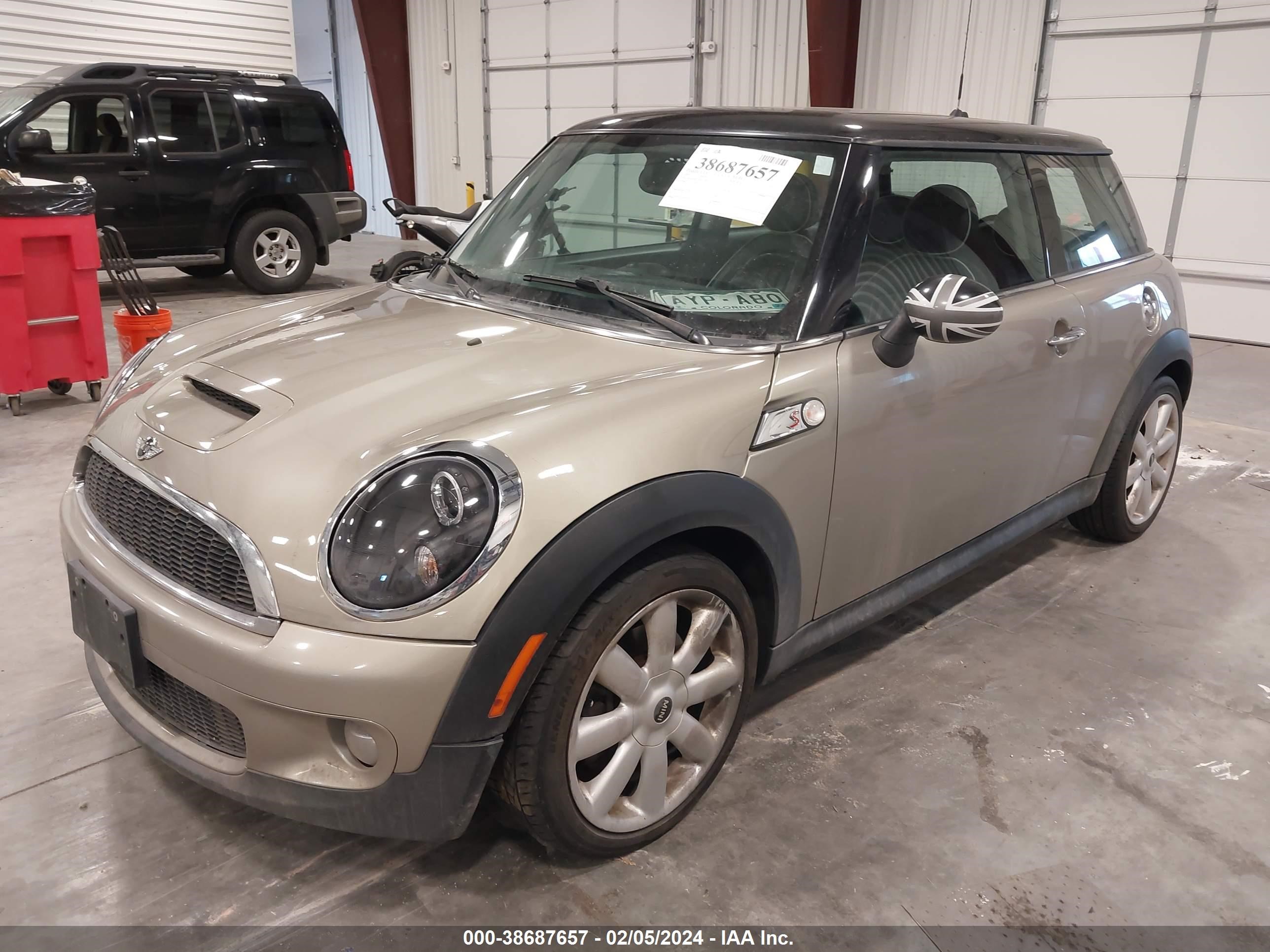 Photo 1 VIN: WMWMF73587TL90951 - MINI COOPER 