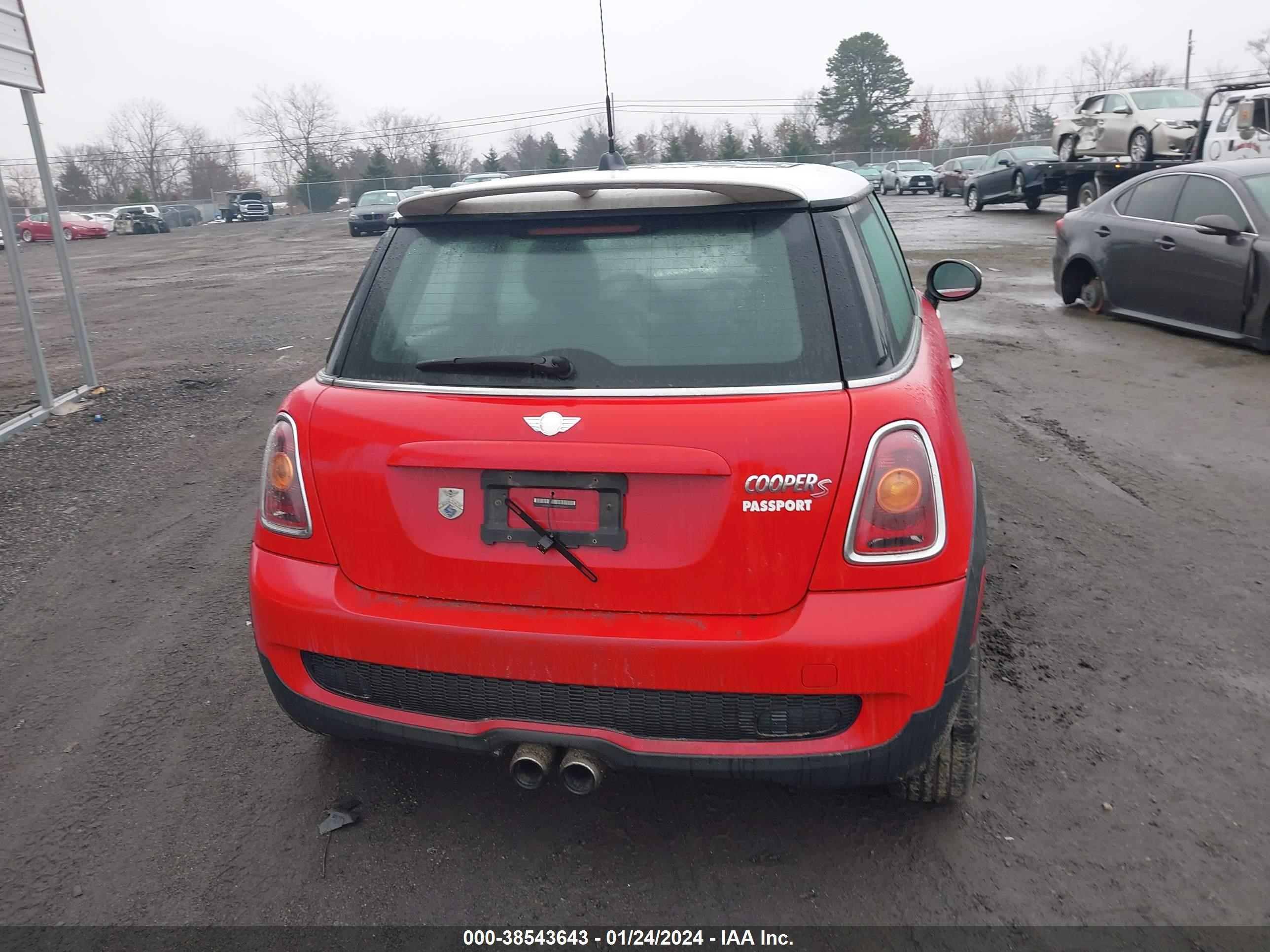 Photo 15 VIN: WMWMF73587TT83966 - MINI COOPER 