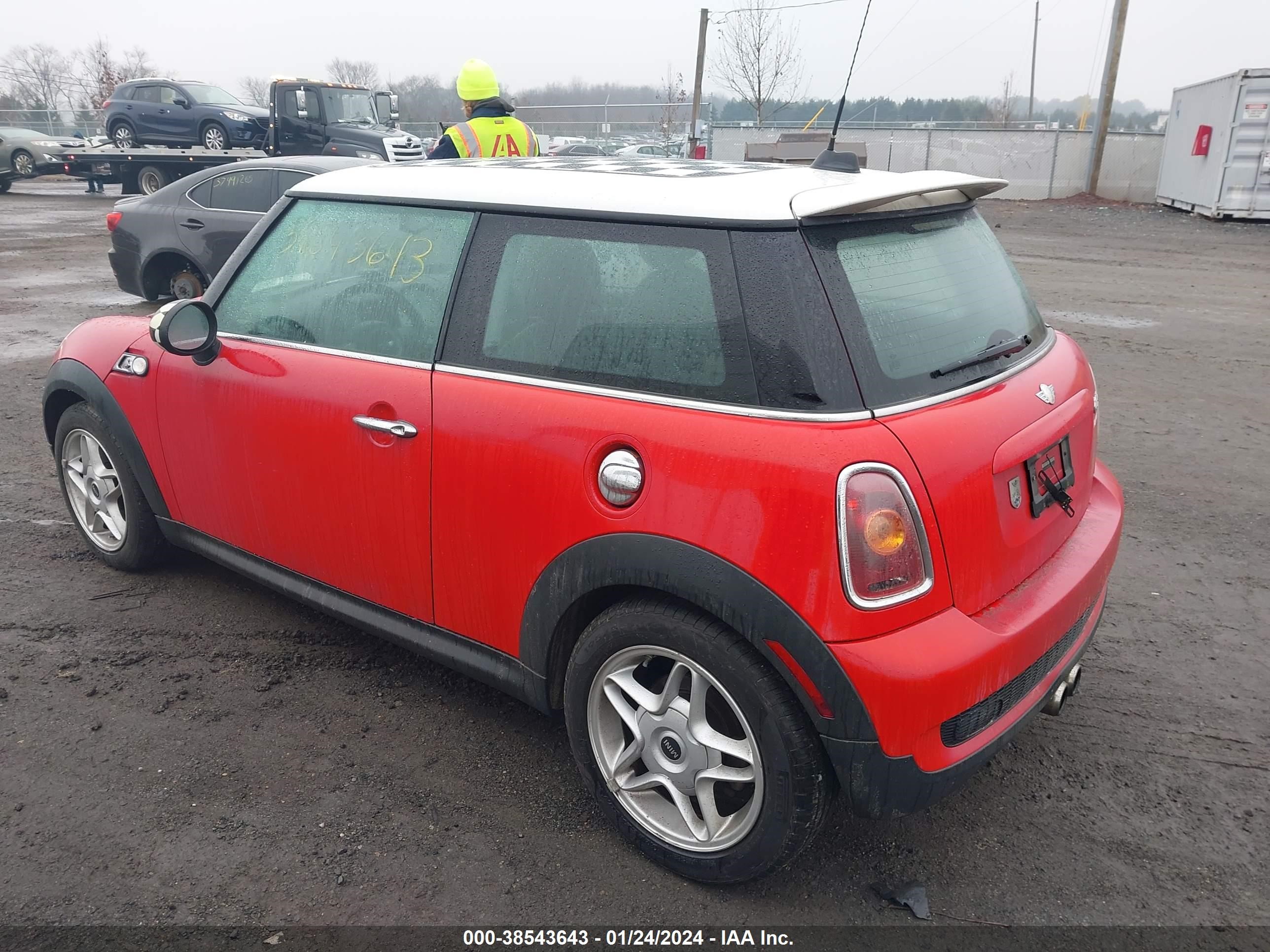 Photo 2 VIN: WMWMF73587TT83966 - MINI COOPER 