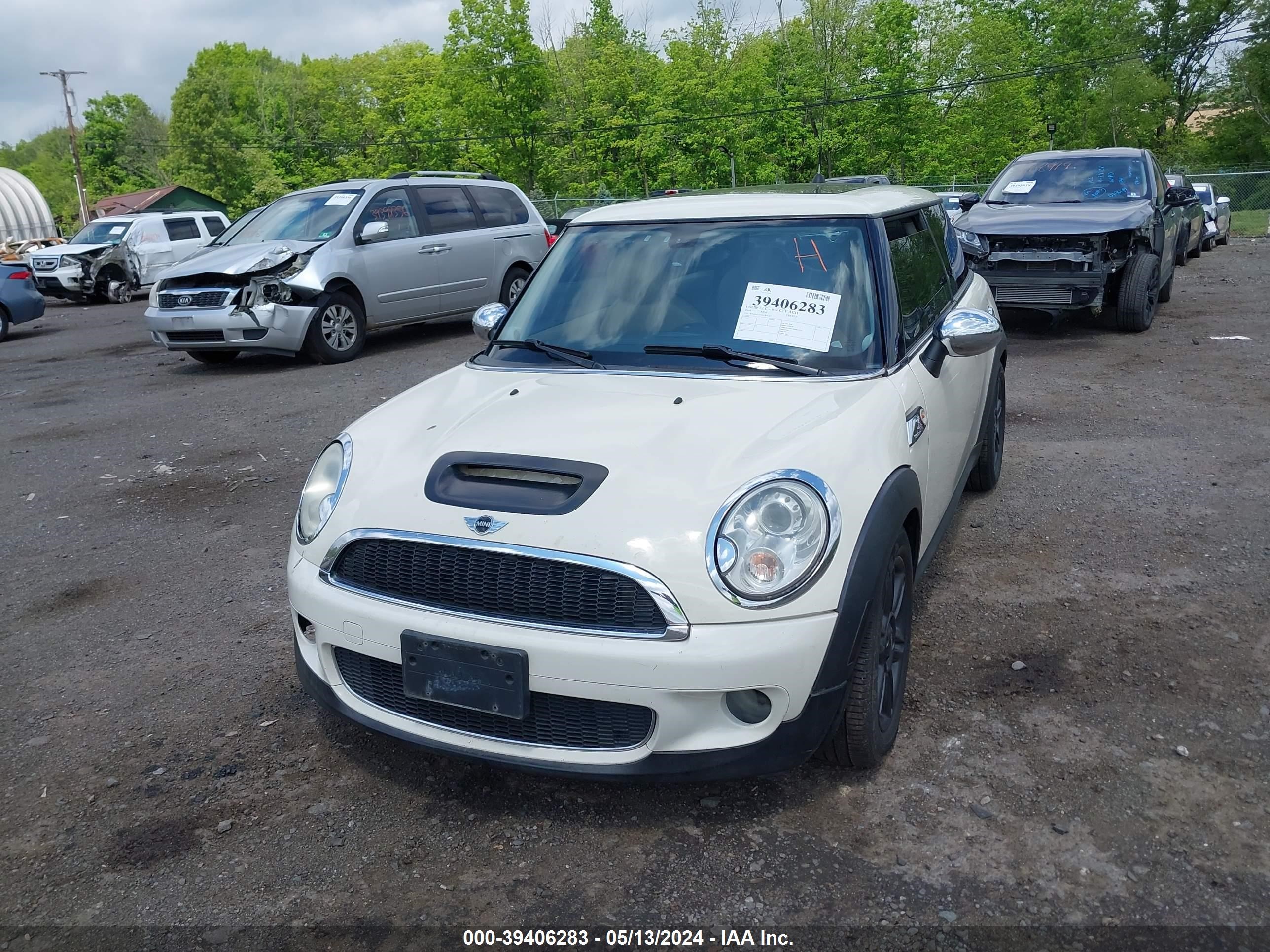 Photo 5 VIN: WMWMF73589TW81047 - MINI COOPER 