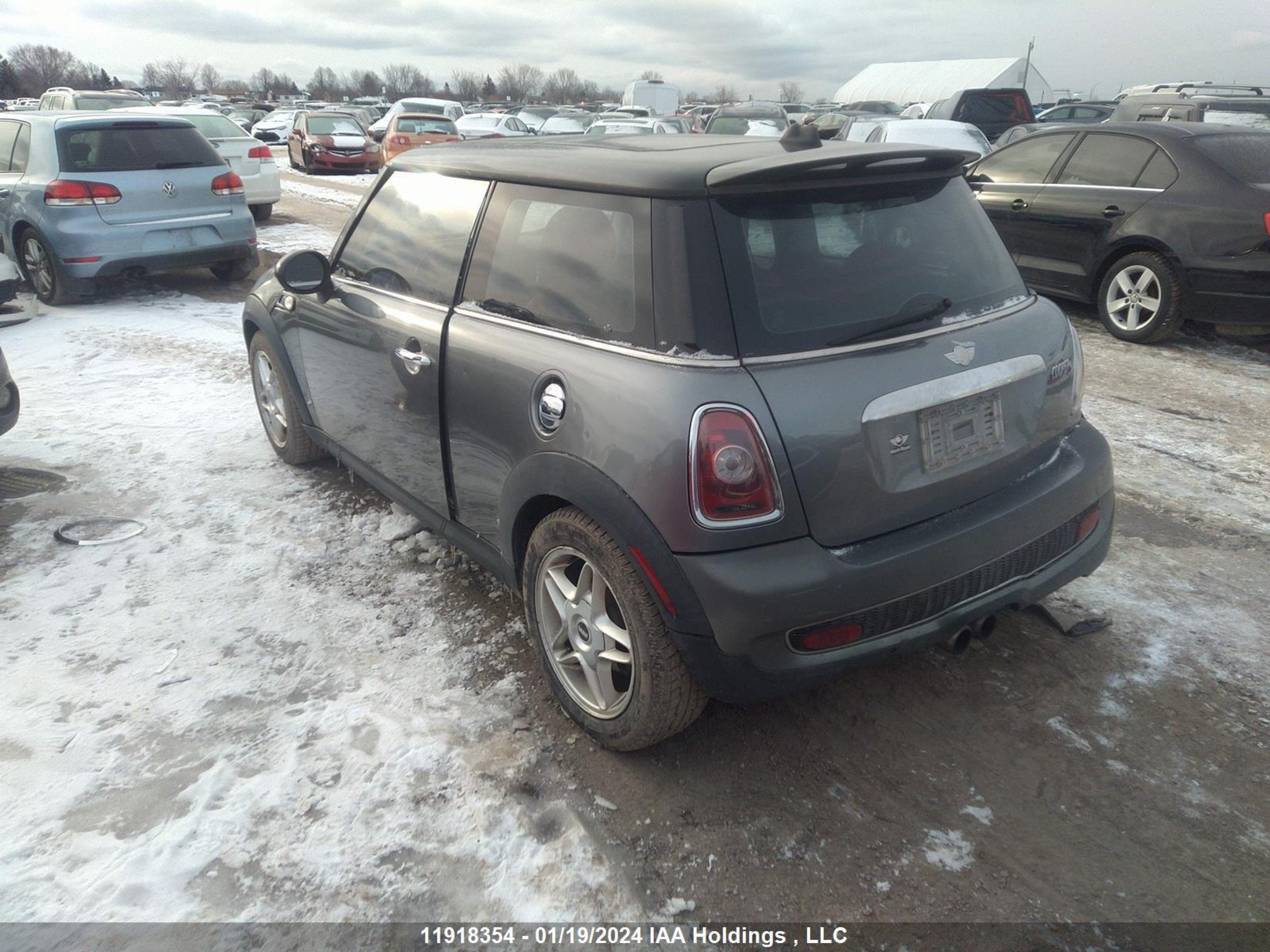 Photo 2 VIN: WMWMF735X8TT87986 - MINI HARD TOP 