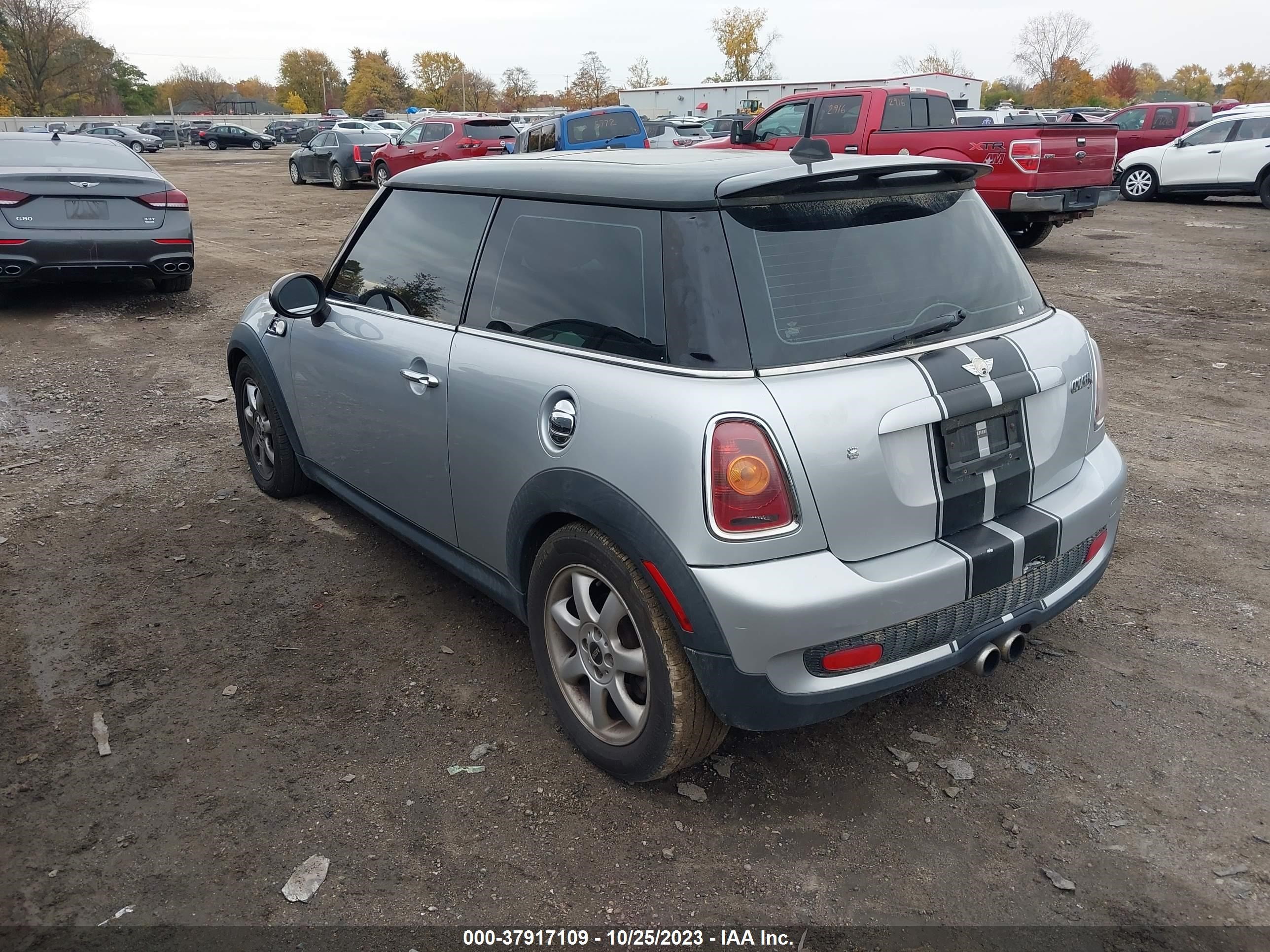 Photo 2 VIN: WMWMF735X8TV34873 - MINI HARD TOP 