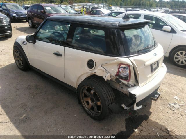 Photo 2 VIN: WMWMF7C50ATX43965 - MINI COOPER HARDTOP 