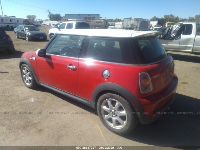 Photo 2 VIN: WMWMF7C50ATZ70430 - MINI COOPER HARDTOP 