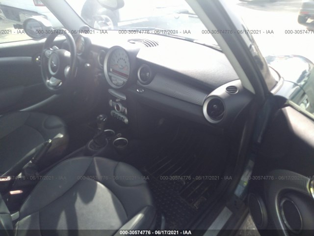 Photo 4 VIN: WMWMF7C50ATZ72582 - MINI COOPER HARDTOP 