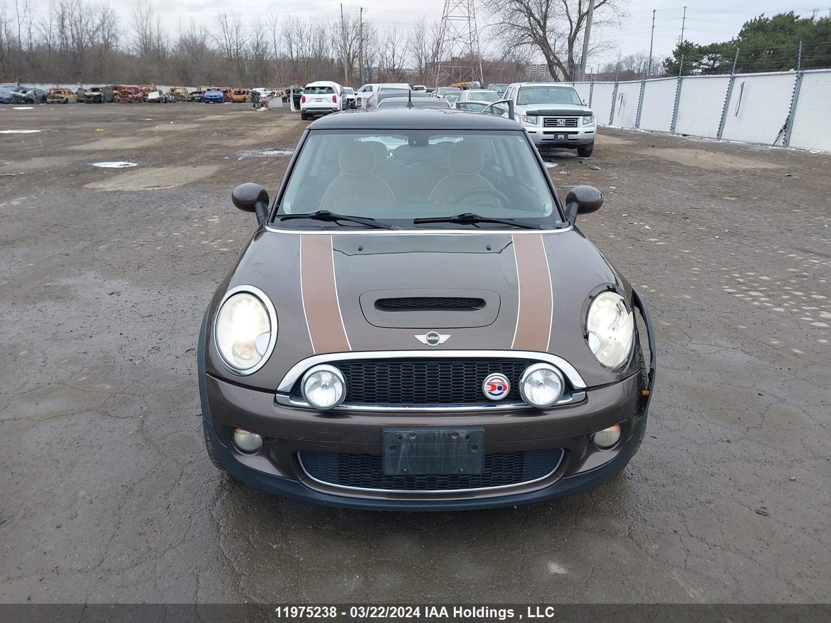 Photo 11 VIN: WMWMF7C51ATZ74244 - MINI COOPER 