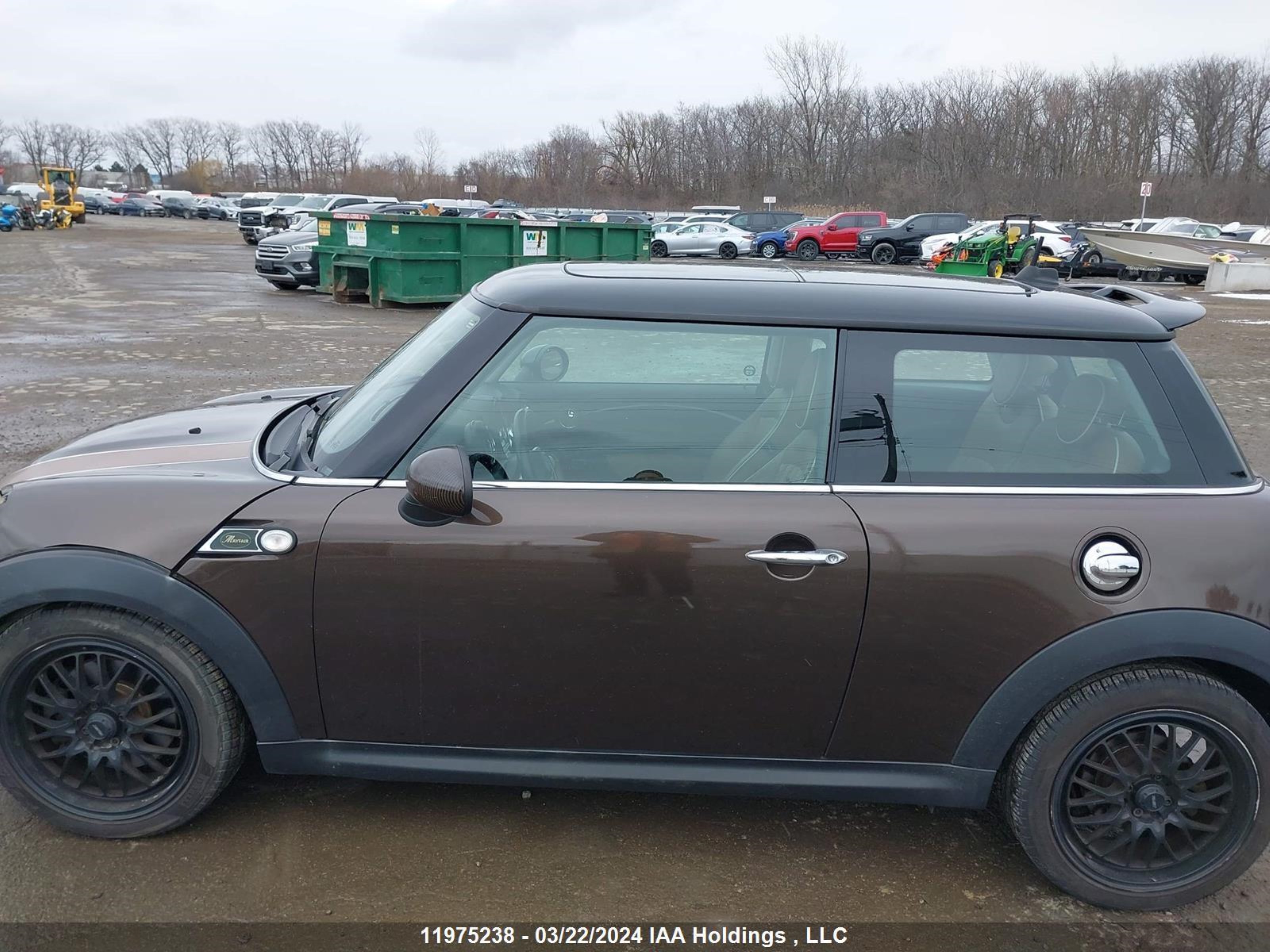 Photo 13 VIN: WMWMF7C51ATZ74244 - MINI COOPER 