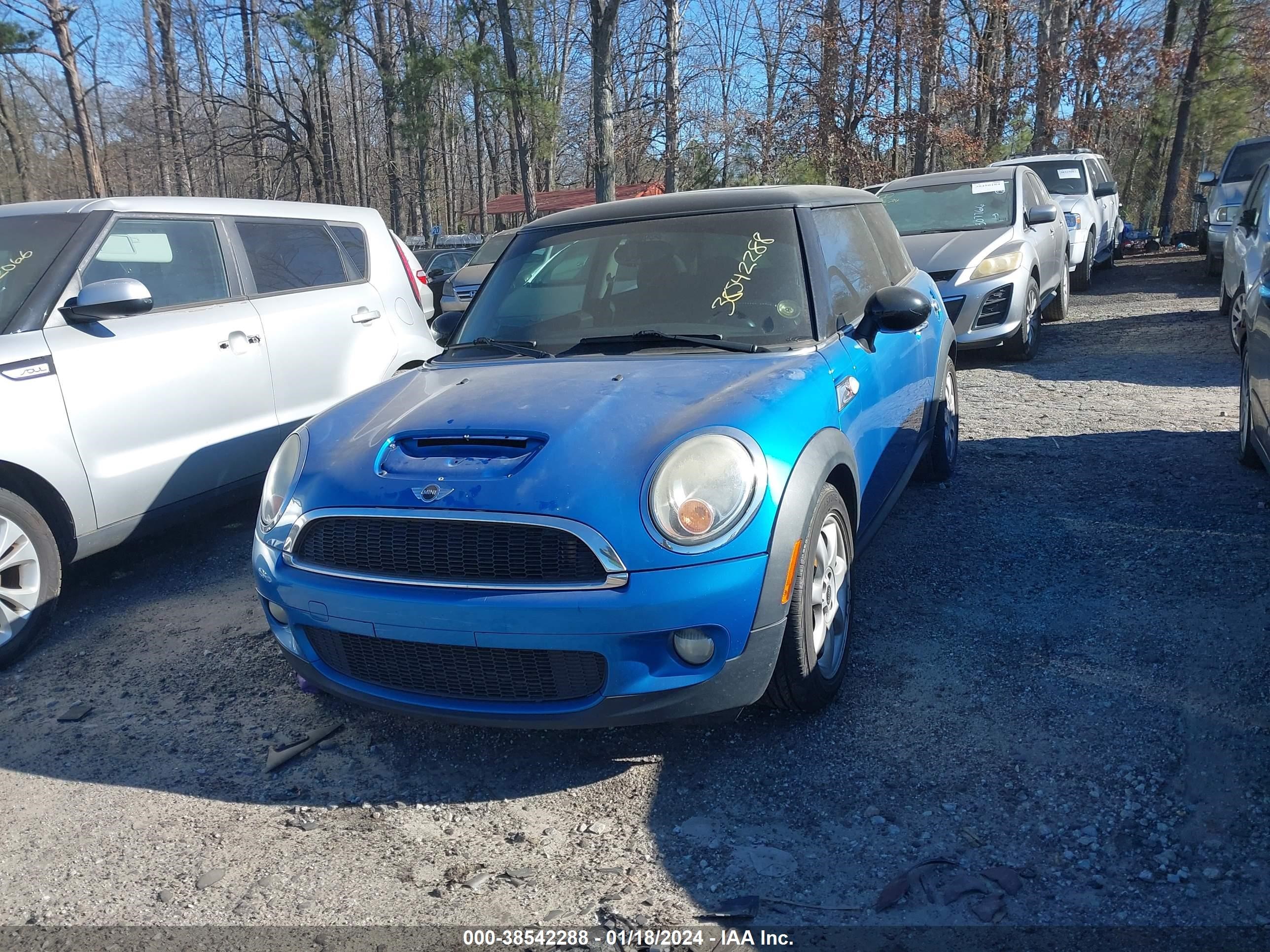 Photo 1 VIN: WMWMF7C52ATW89732 - MINI COOPER 