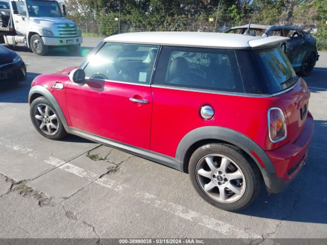 Photo 2 VIN: WMWMF7C52ATZ34643 - MINI COOPER S 