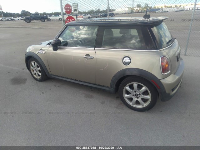 Photo 2 VIN: WMWMF7C52ATZ72857 - MINI COOPER HARDTOP 