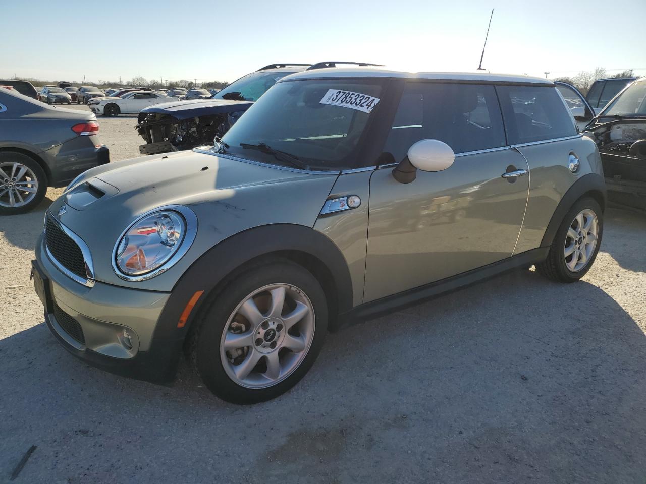 Photo 0 VIN: WMWMF7C53ATW88766 - MINI COOPER S 