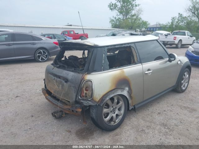 Photo 3 VIN: WMWMF7C53ATW88766 - MINI COOPER S 