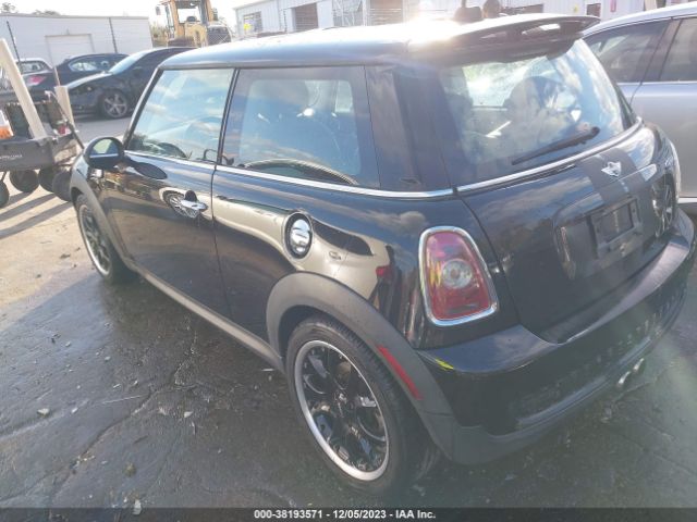 Photo 2 VIN: WMWMF7C53ATZ70180 - MINI COOPER S 