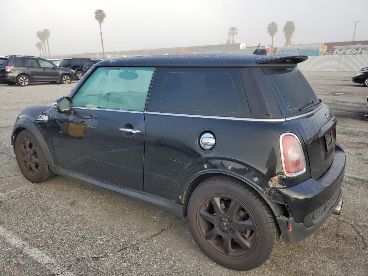 Photo 1 VIN: WMWMF7C53ATZ74438 - MINI COOPER 