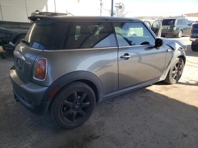 Photo 2 VIN: WMWMF7C54ATZ70365 - MINI COOPER 