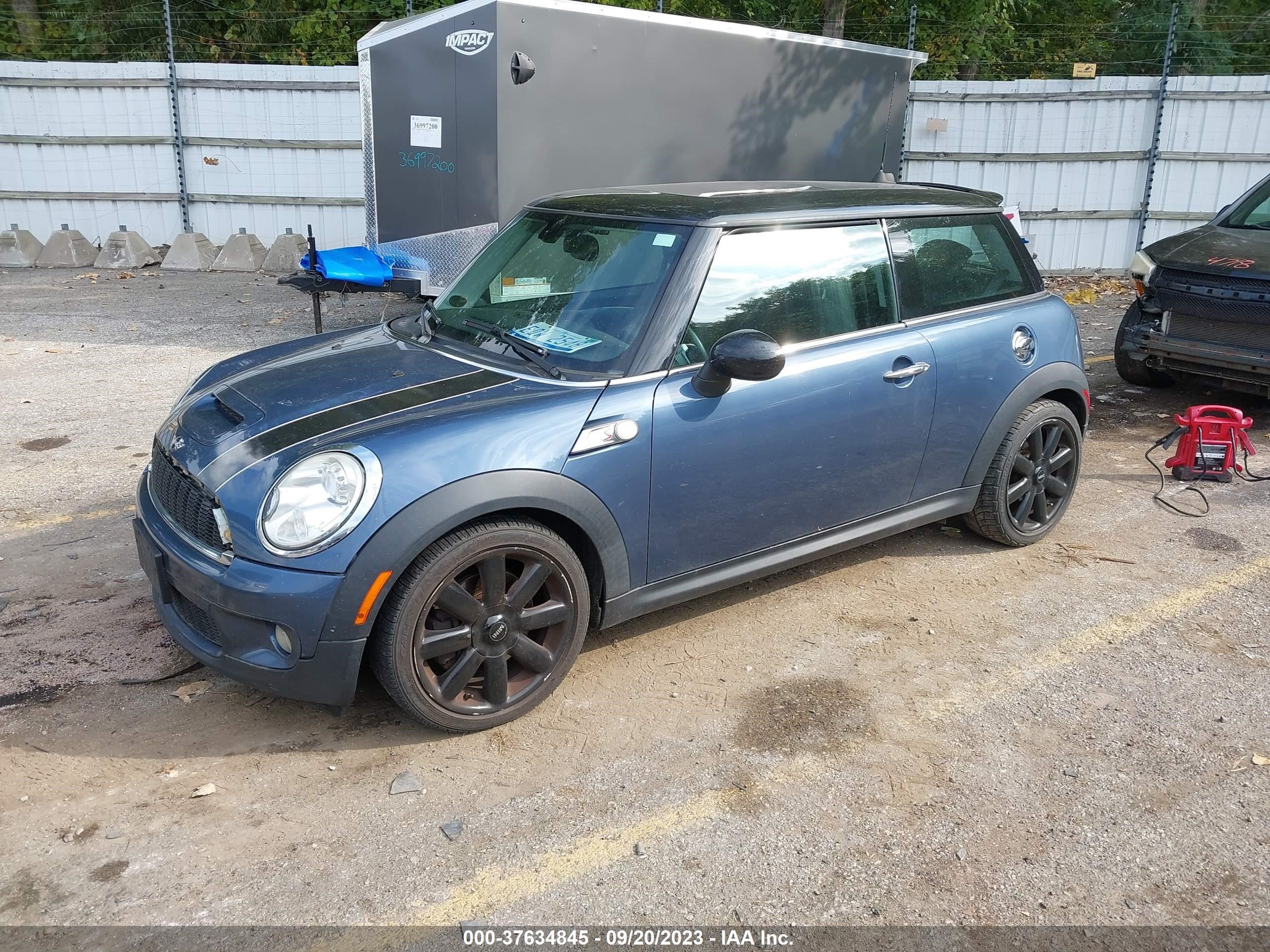 Photo 1 VIN: WMWMF7C54ATZ72004 - MINI HARD TOP 