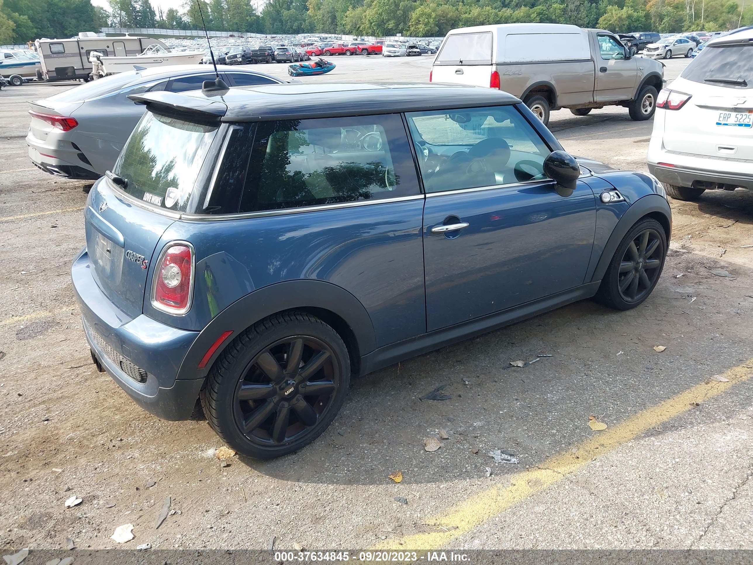 Photo 3 VIN: WMWMF7C54ATZ72004 - MINI HARD TOP 