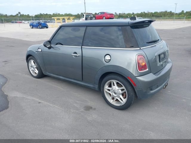 Photo 2 VIN: WMWMF7C57ATZ73633 - MINI COOPER 