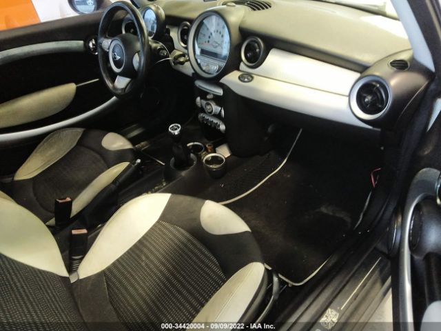 Photo 4 VIN: WMWMF7C58ATX41722 - MINI COOPER HARDTOP 