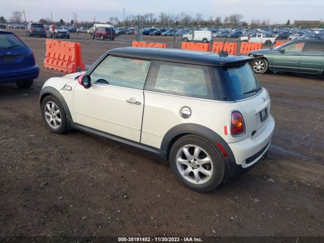 Photo 2 VIN: WMWMF7C59ATZ71883 - MINI COOPER HARDTOP 