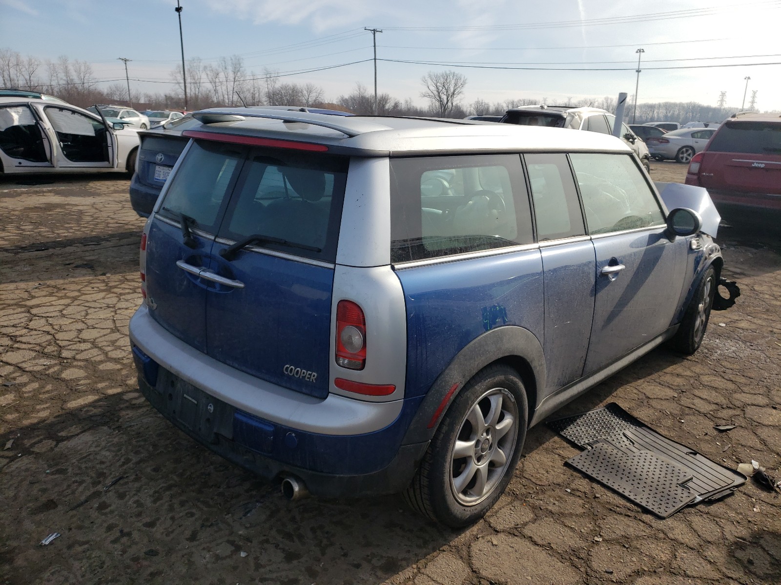 Photo 3 VIN: WMWML33509TP98798 - MINI COOPER CLU 