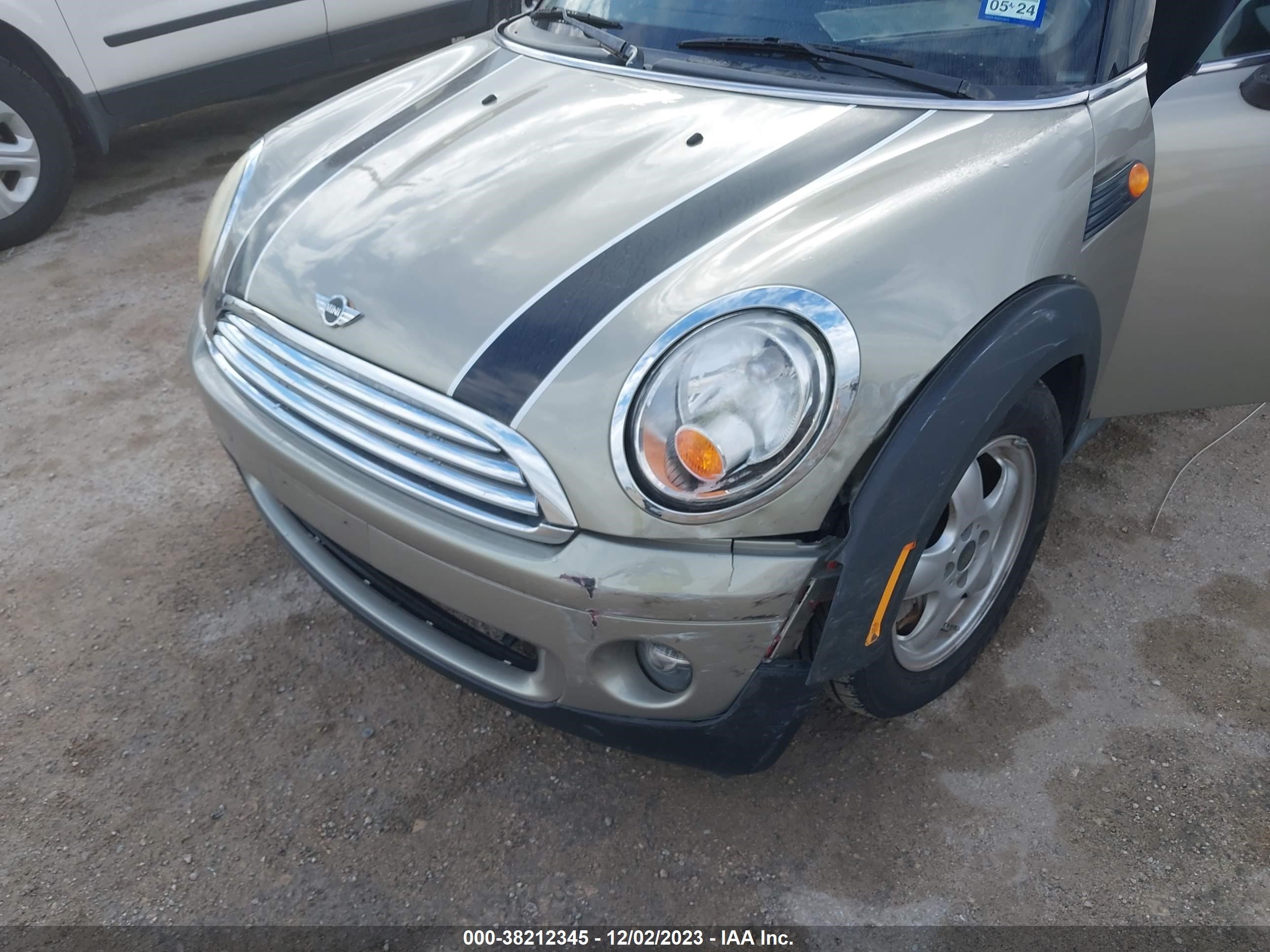 Photo 5 VIN: WMWML33519TX34091 - MINI CLUBMAN 