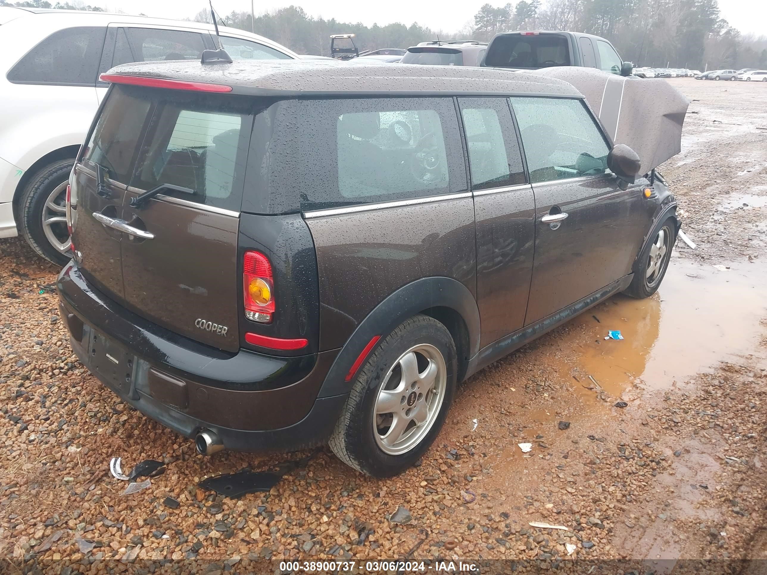 Photo 3 VIN: WMWML33558TN68222 - MINI CLUBMAN 