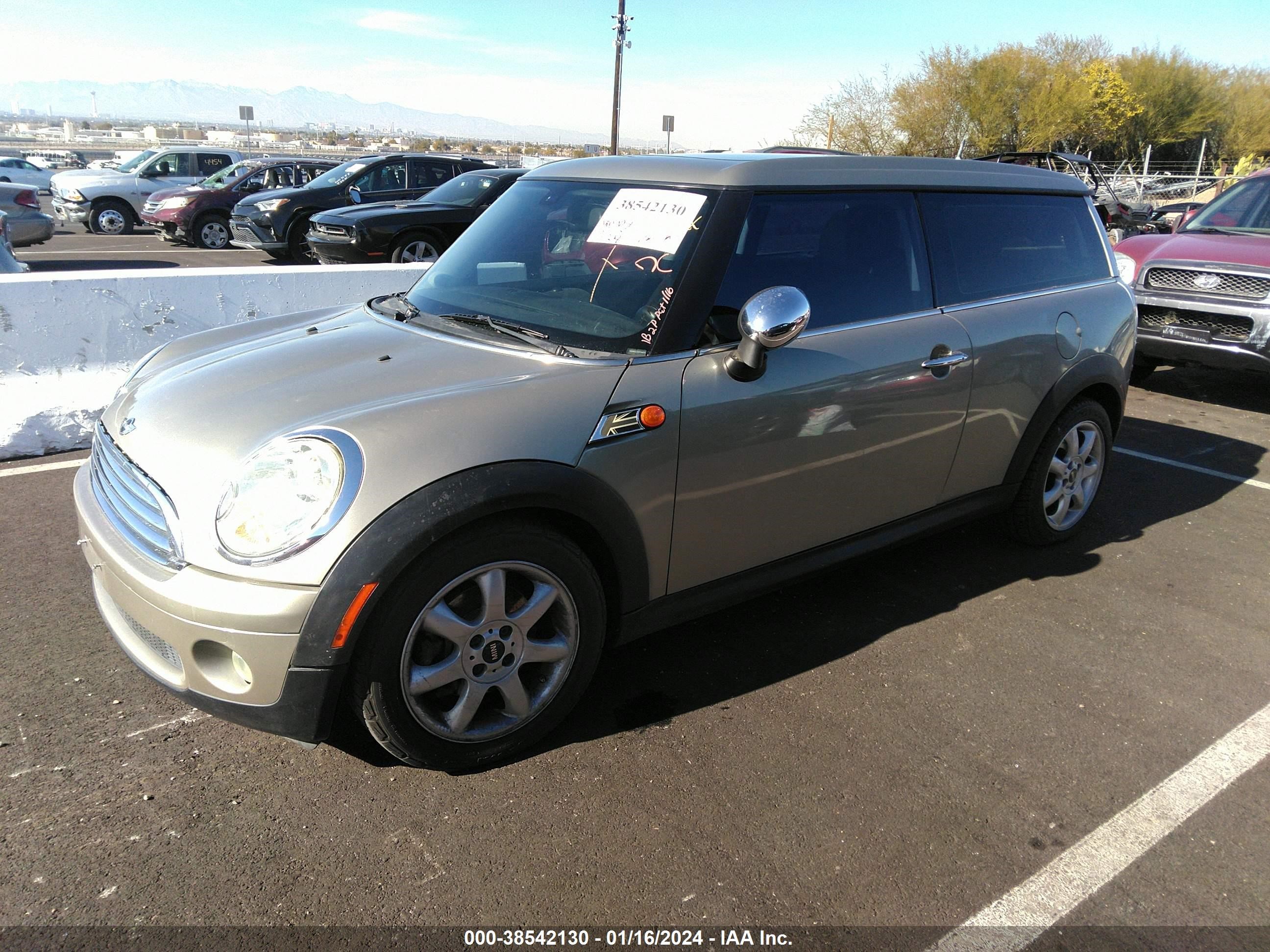 Photo 1 VIN: WMWML33559TN68710 - MINI CLUBMAN 