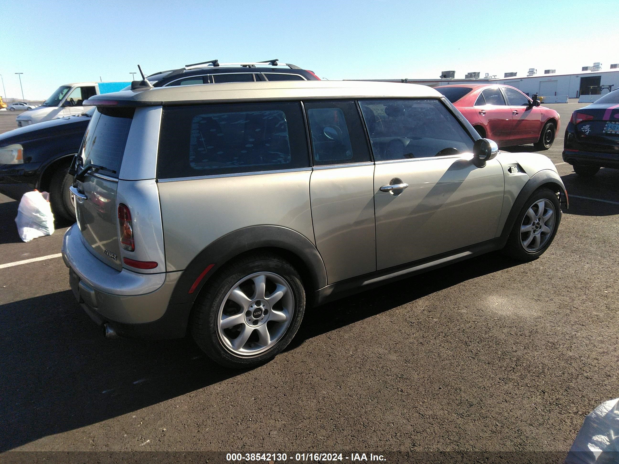 Photo 3 VIN: WMWML33559TN68710 - MINI CLUBMAN 