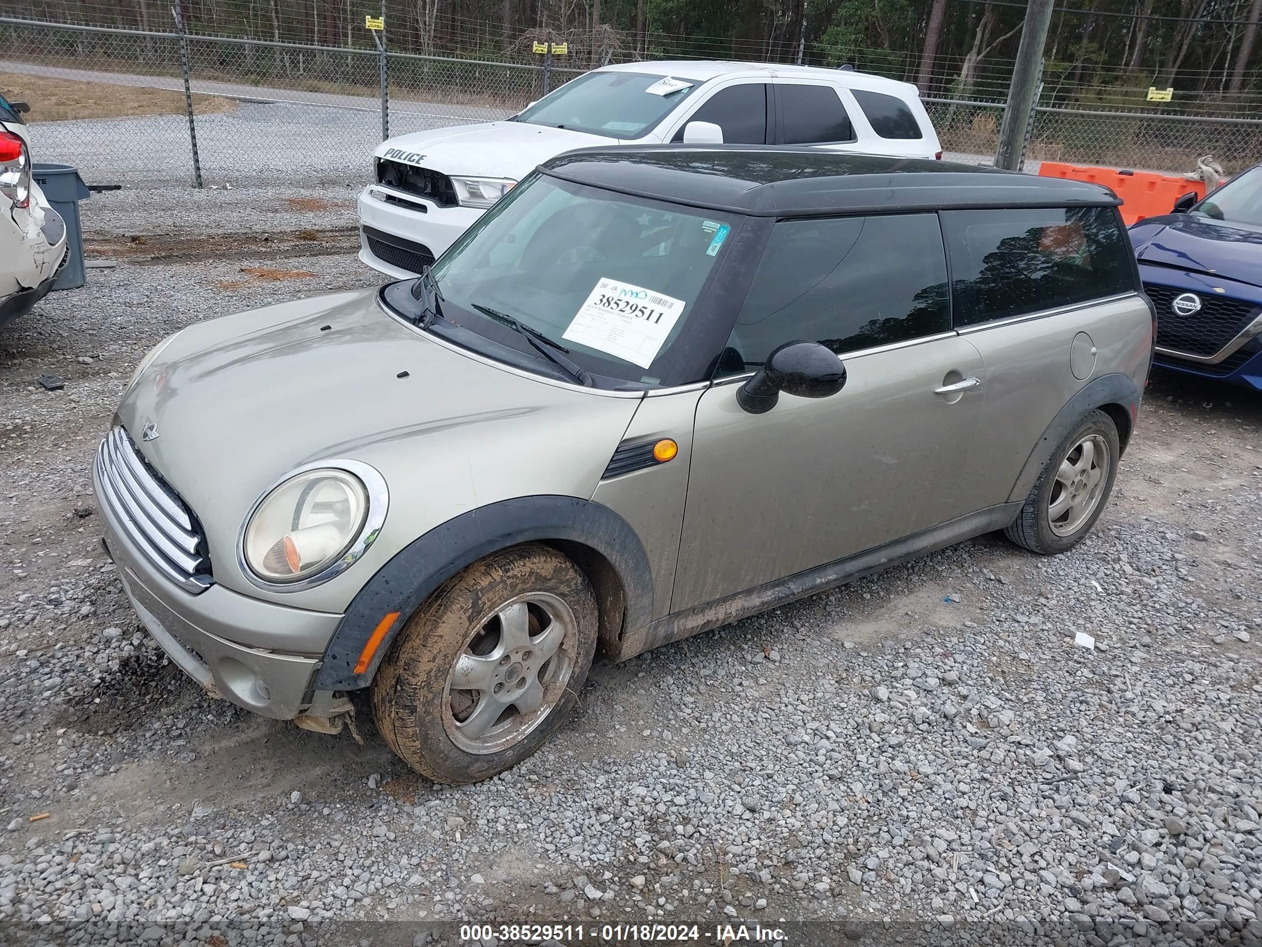 Photo 1 VIN: WMWML33559TX35342 - MINI CLUBMAN 