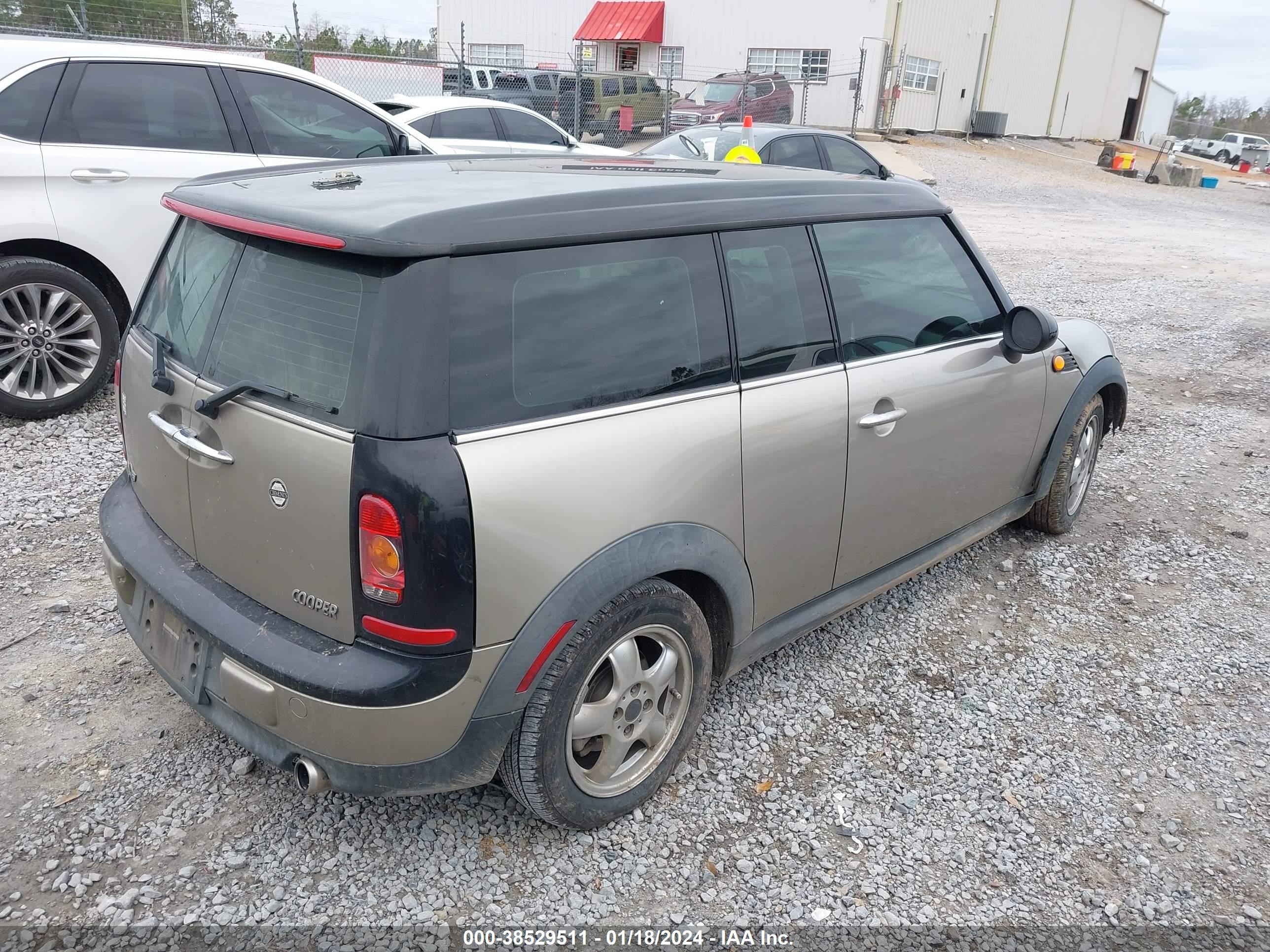 Photo 3 VIN: WMWML33559TX35342 - MINI CLUBMAN 