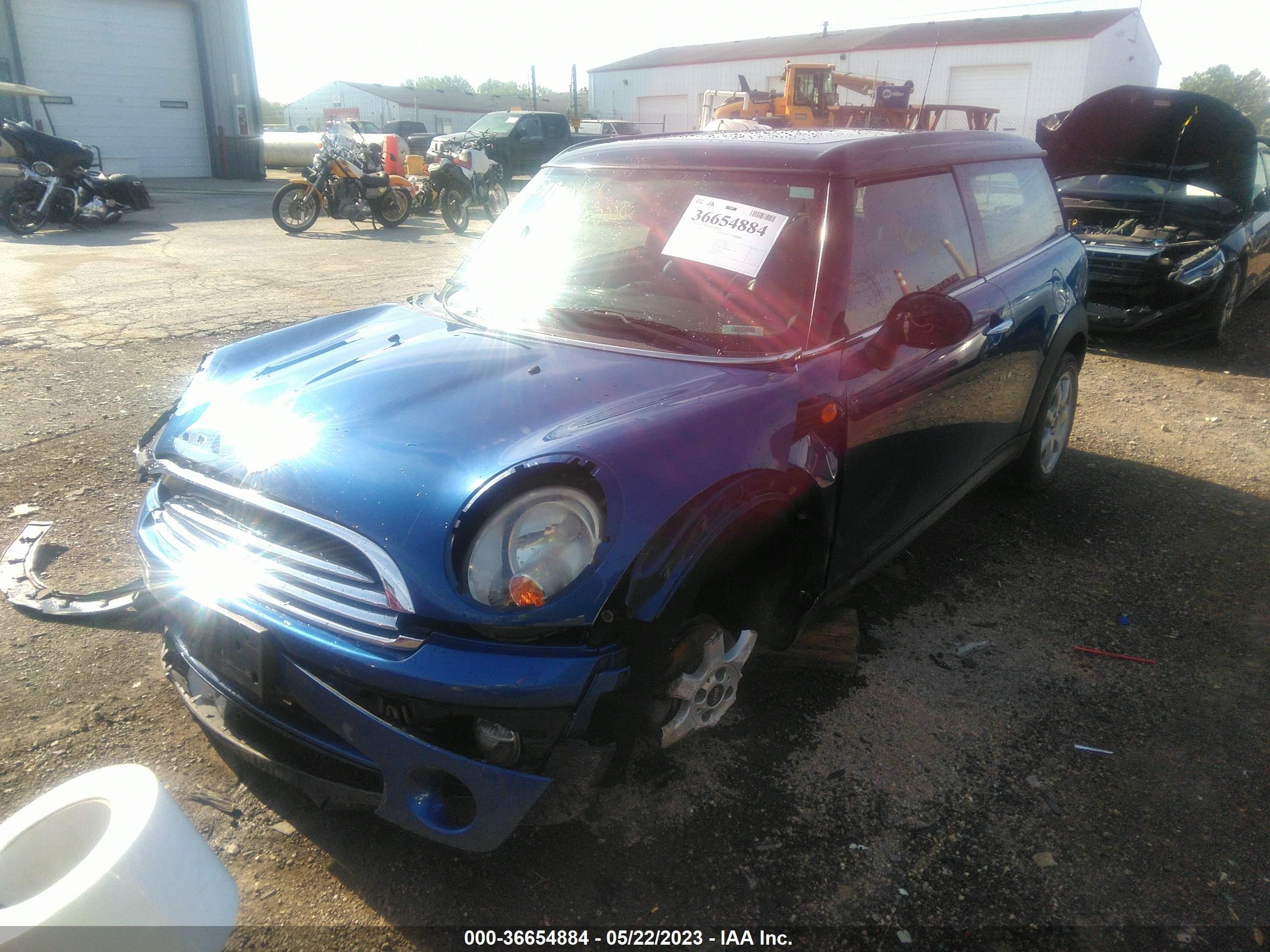 Photo 1 VIN: WMWML33568TN68391 - MINI CLUBMAN 