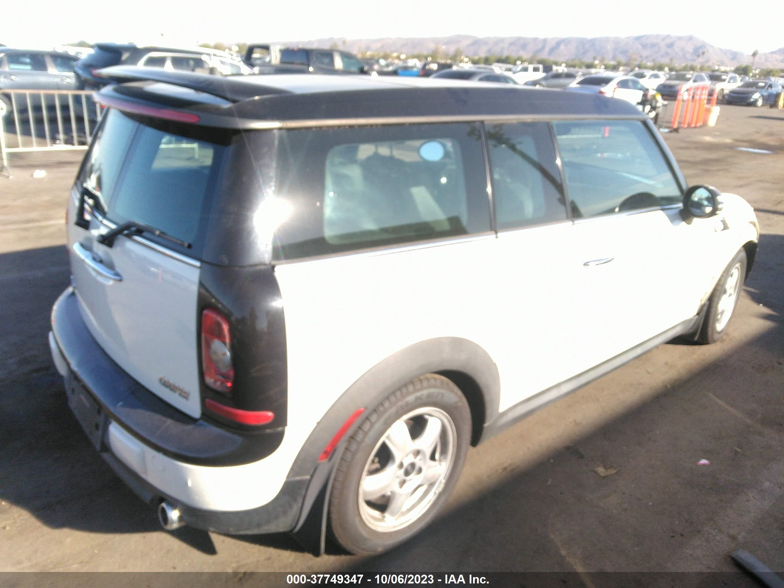 Photo 3 VIN: WMWML33579TN69339 - MINI CLUBMAN 