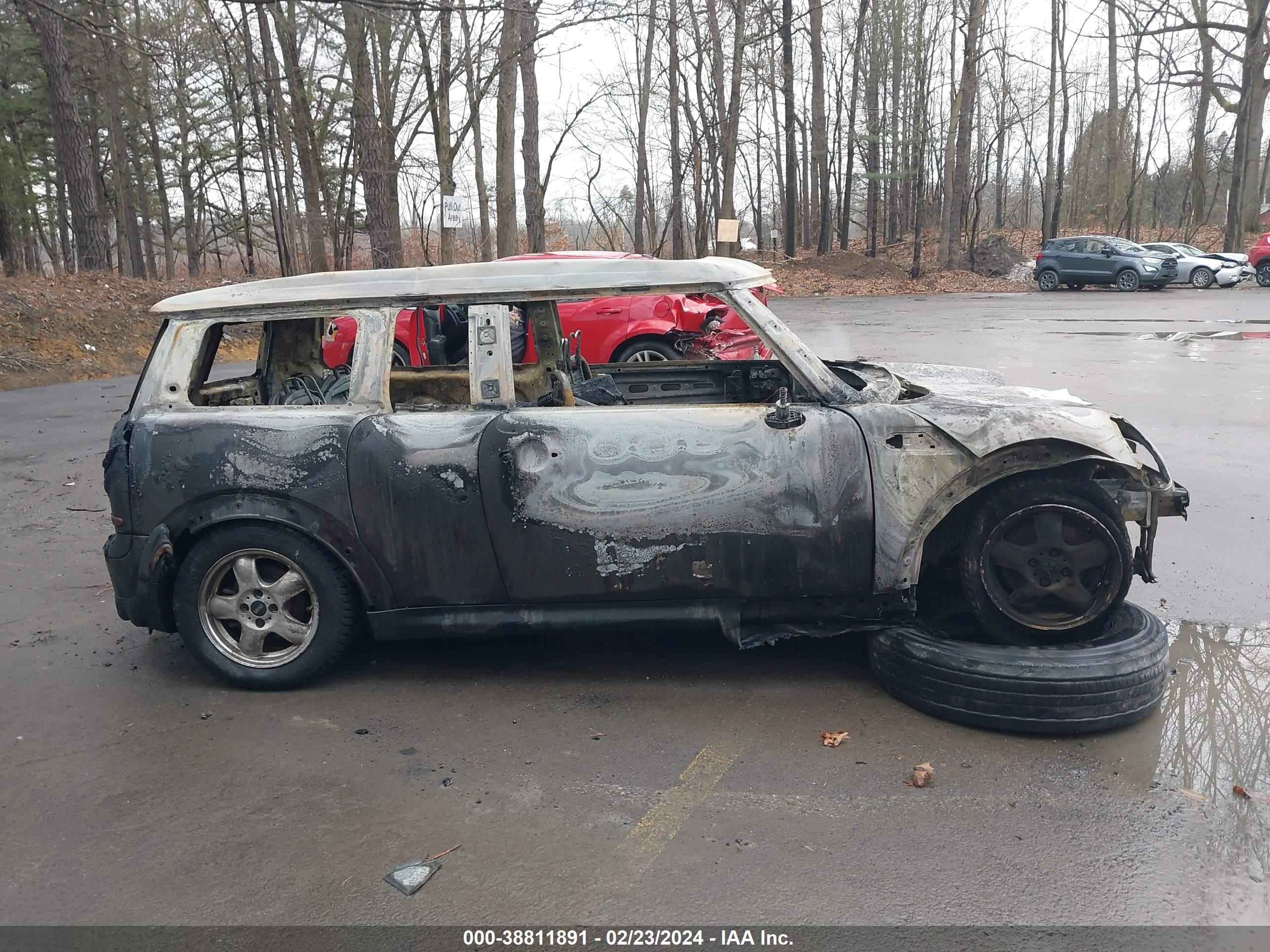 Photo 11 VIN: WMWML33599TX33934 - MINI COOPER 