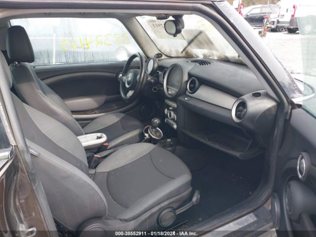 Photo 4 VIN: WMWML3C50ATX38606 - MINI COOPER CLUBMAN 