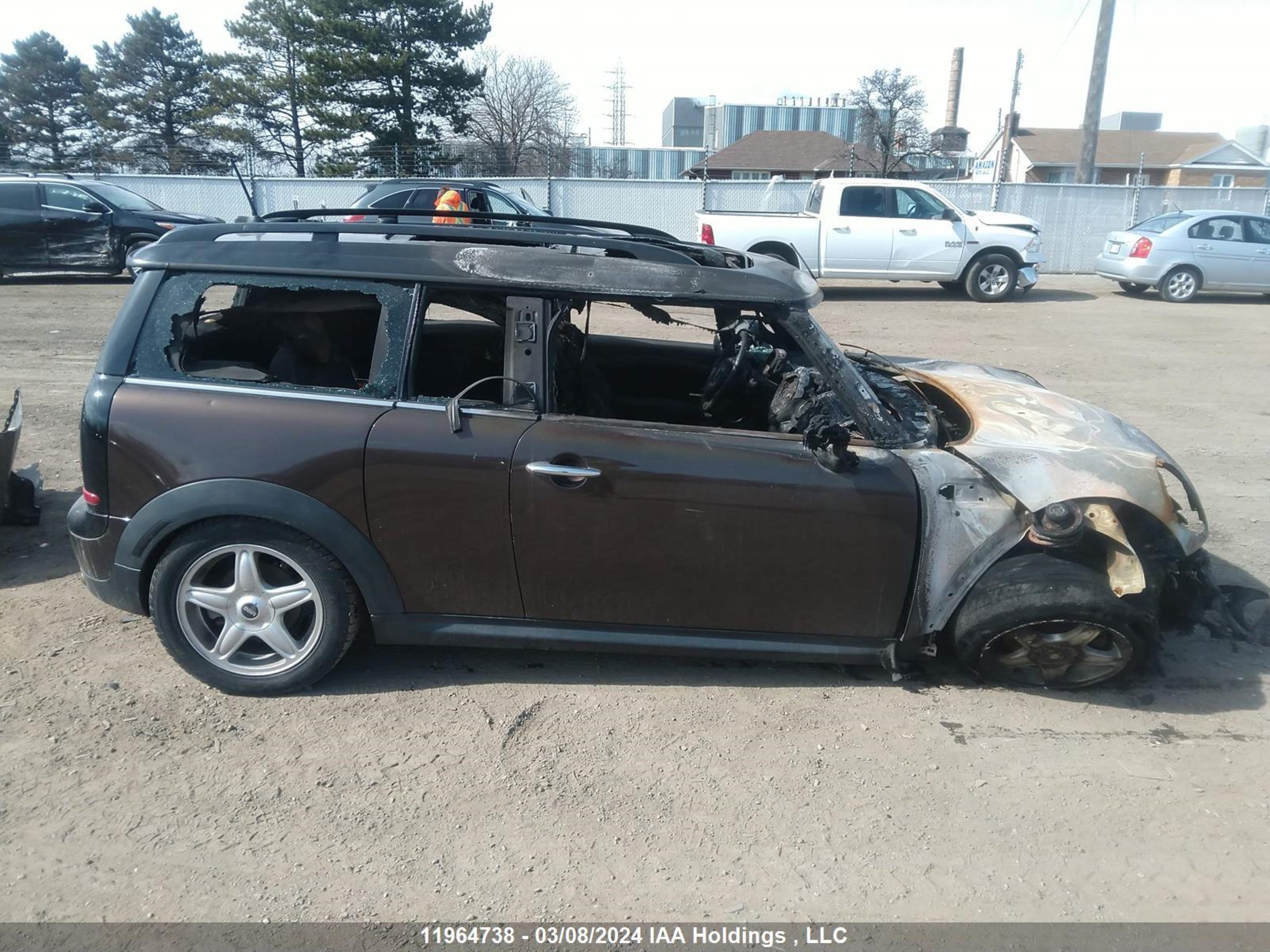 Photo 12 VIN: WMWML3C55ATX37340 - MINI CLUBMAN 