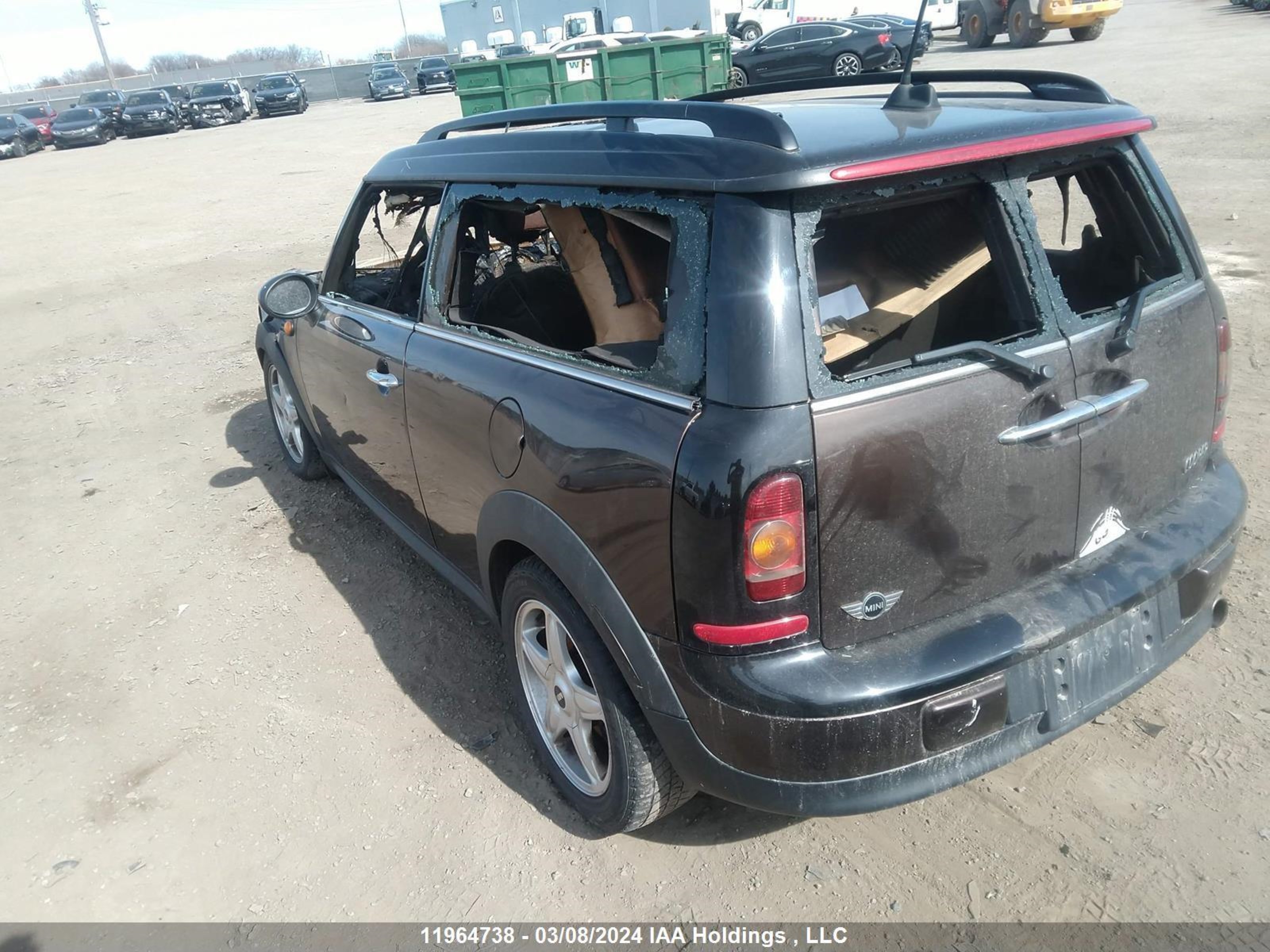 Photo 2 VIN: WMWML3C55ATX37340 - MINI CLUBMAN 