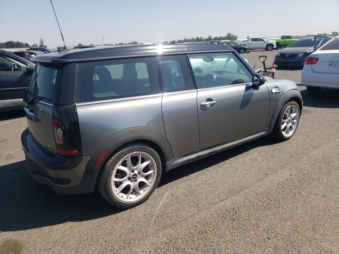 Photo 2 VIN: WMWMM33548TP89176 - MINI COOPER 