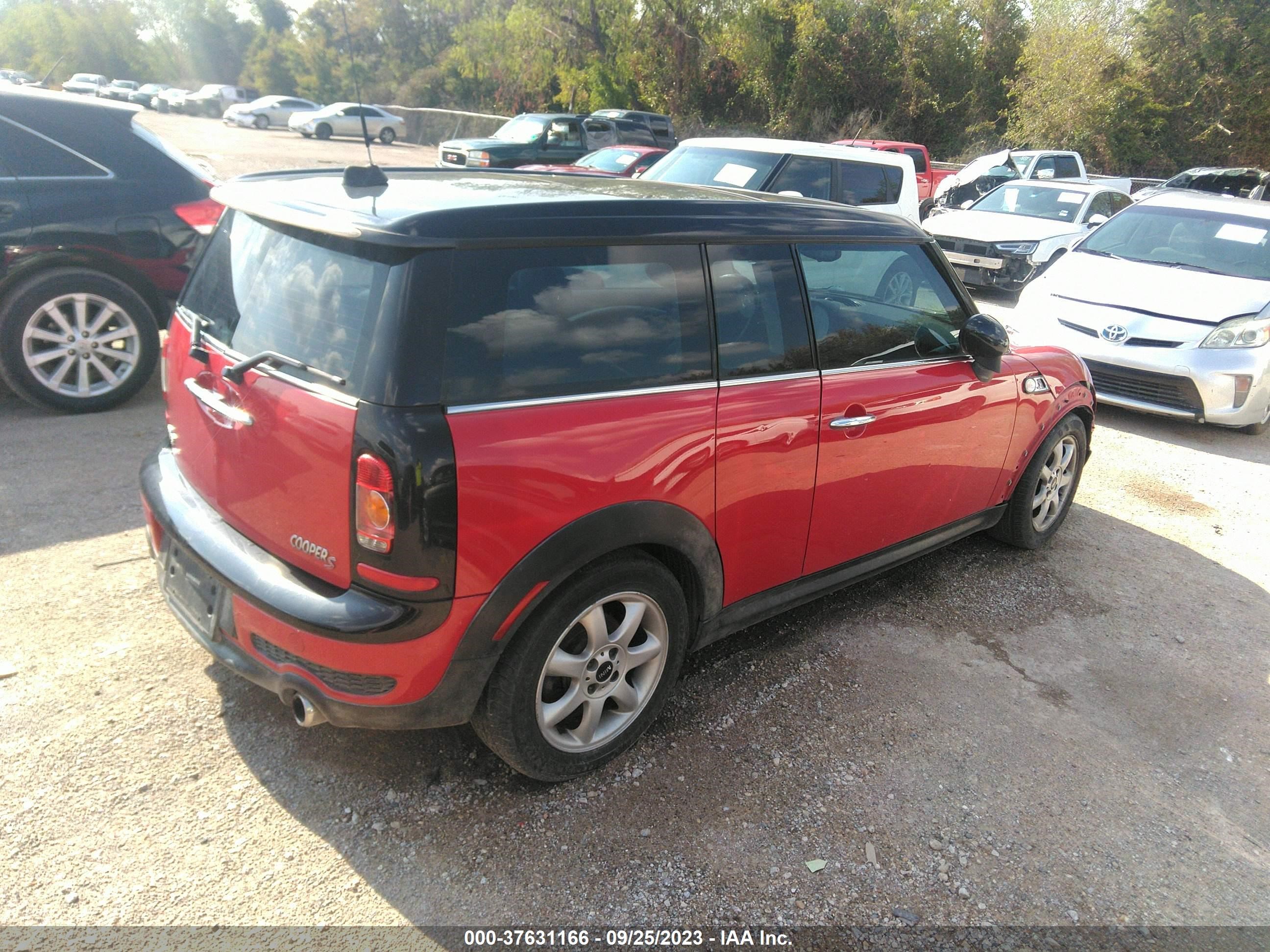 Photo 3 VIN: WMWMM33548TP89484 - MINI CLUBMAN 