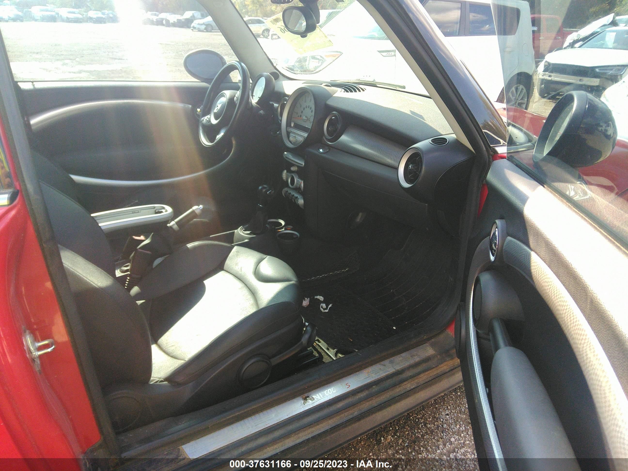 Photo 4 VIN: WMWMM33548TP89484 - MINI CLUBMAN 