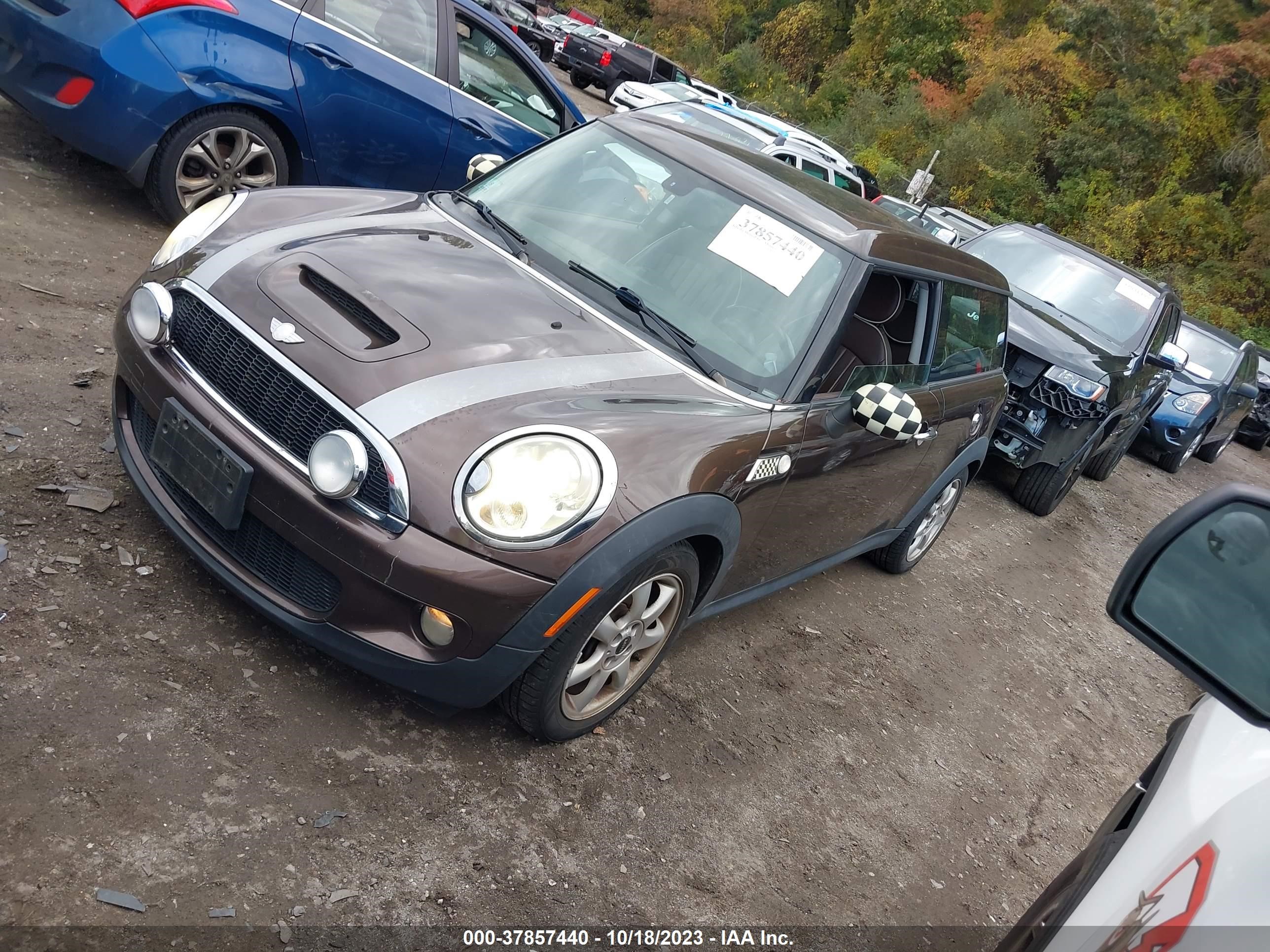 Photo 1 VIN: WMWMM335X9TP89930 - MINI CLUBMAN 