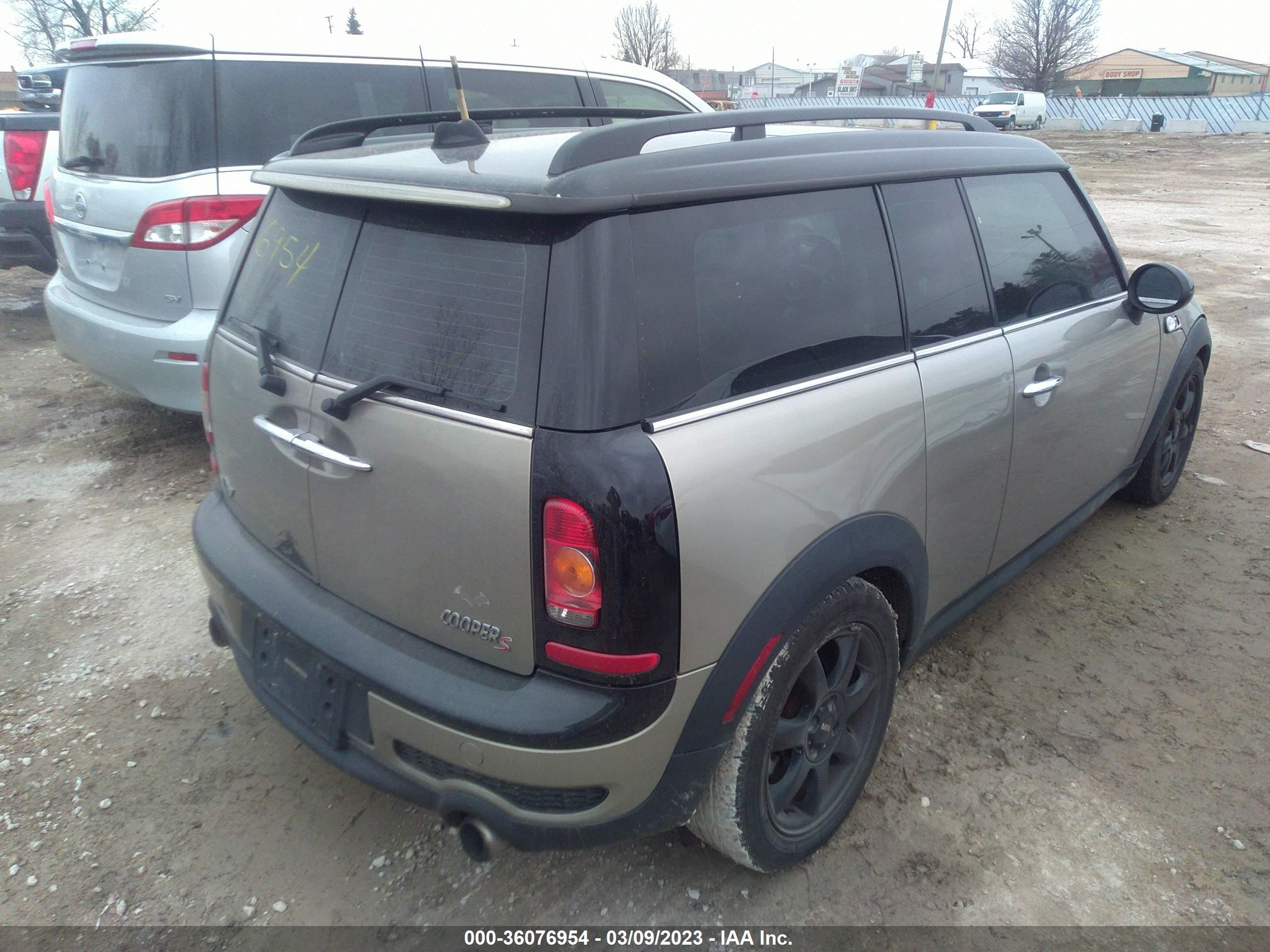 Photo 3 VIN: WMWMM3C50ATZ32629 - MINI CLUBMAN 