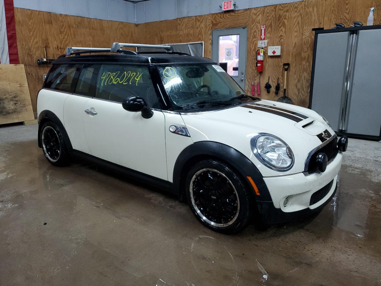 Photo 3 VIN: WMWMM3C56ATP76337 - MINI COOPER 