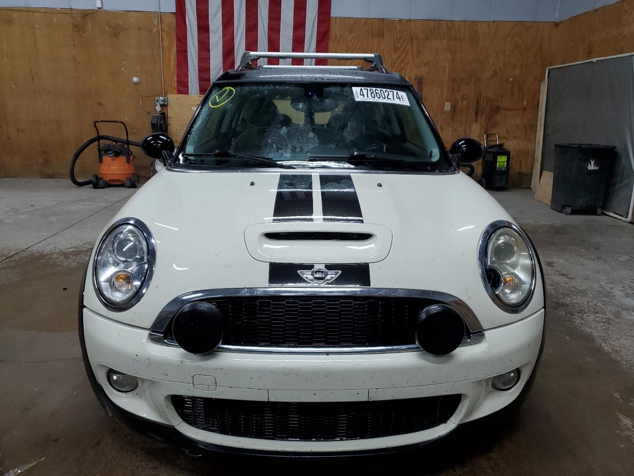 Photo 4 VIN: WMWMM3C56ATP76337 - MINI COOPER 