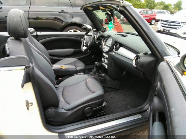 Photo 4 VIN: WMWMR3C52ATU97808 - MINI COOPER CONVERTIBLE 