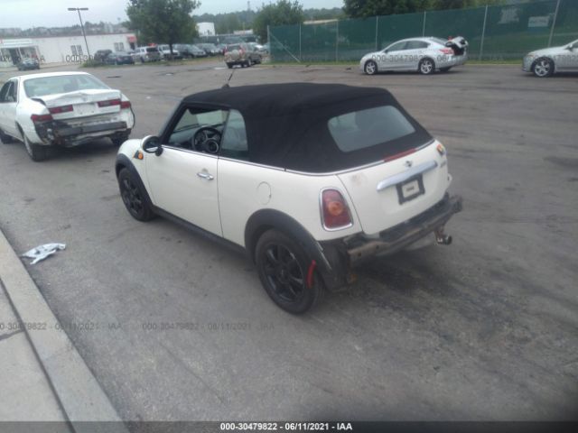 Photo 2 VIN: WMWMR3C52ATU98599 - MINI COOPER CONVERTIBLE 