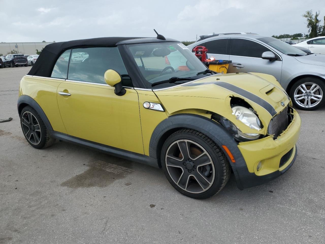 Photo 3 VIN: WMWMS3C52ATY08318 - MINI COOPER 