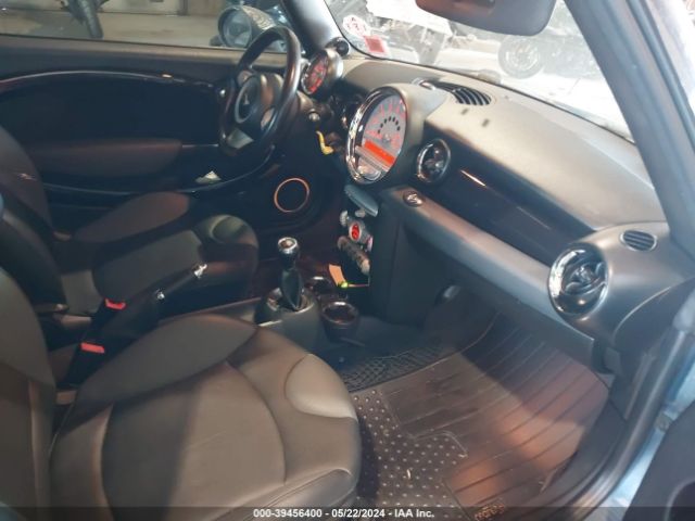 Photo 4 VIN: WMWMS3C55ATY51583 - MINI COOPER S 