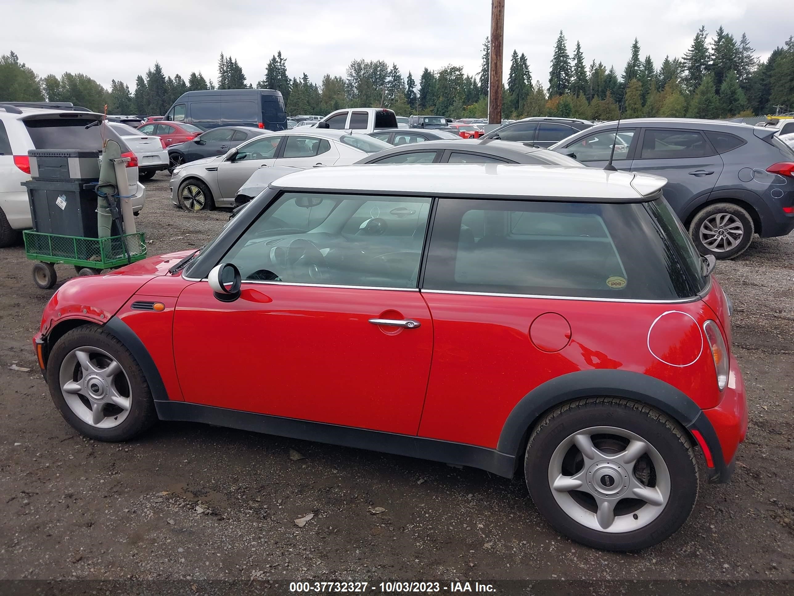 Photo 14 VIN: WMWRC33403TC45379 - MINI HARD TOP 